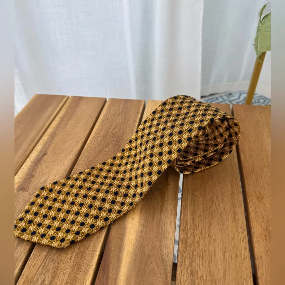 Robert Talbott Best of Class Silk Tie Gold Navy Geometric Pattern Made USA